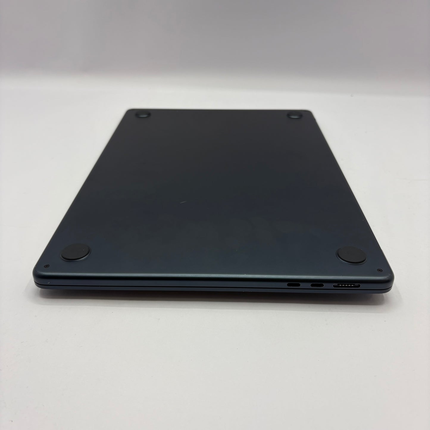 2024 Apple MacBook Air 15" M3 10C GPU 4.0GHz 8GB RAM 512GB SSD MRYV3LL/A
