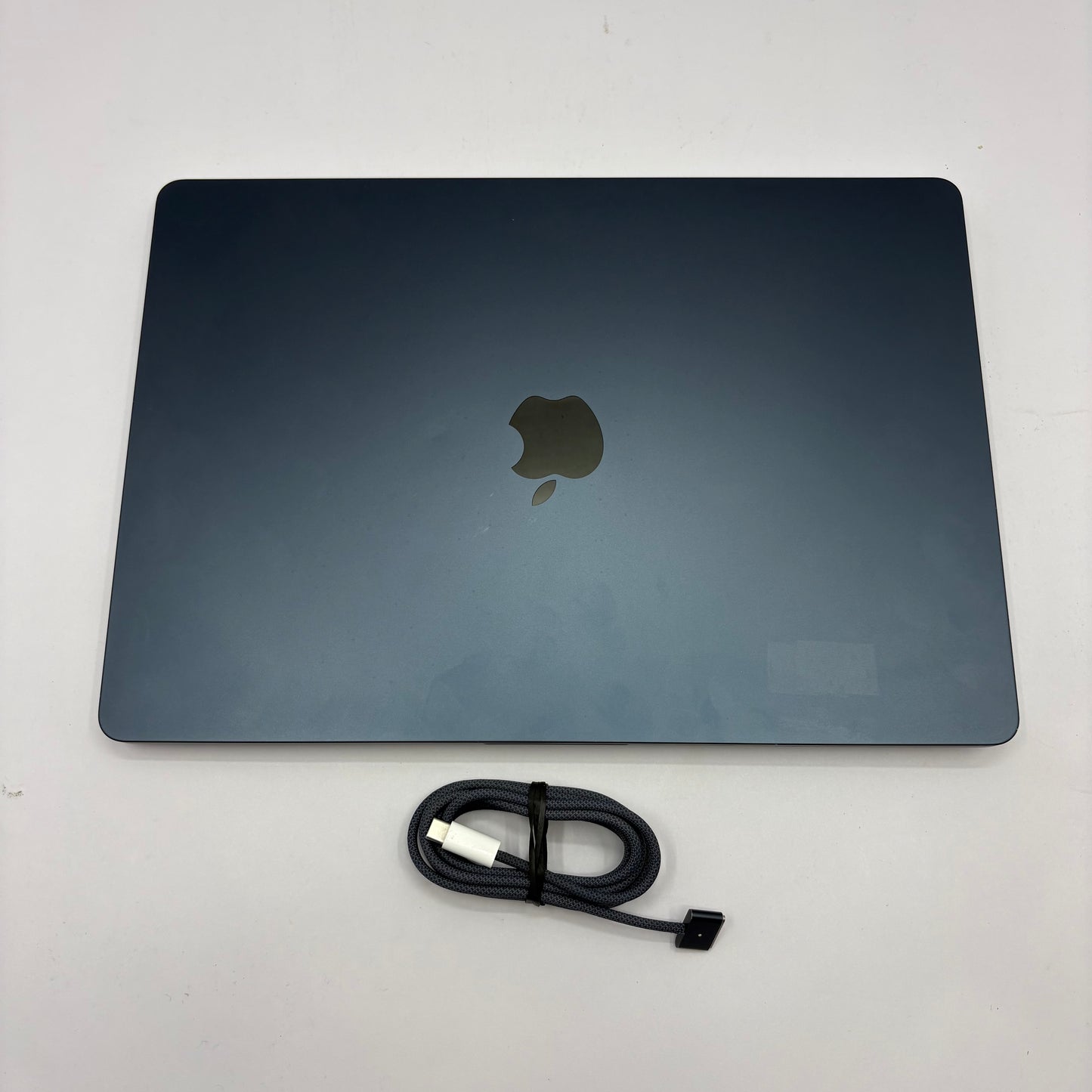 2024 Apple MacBook Air 15" M3 10C GPU 4.0GHz 8GB RAM 512GB SSD MRYV3LL/A