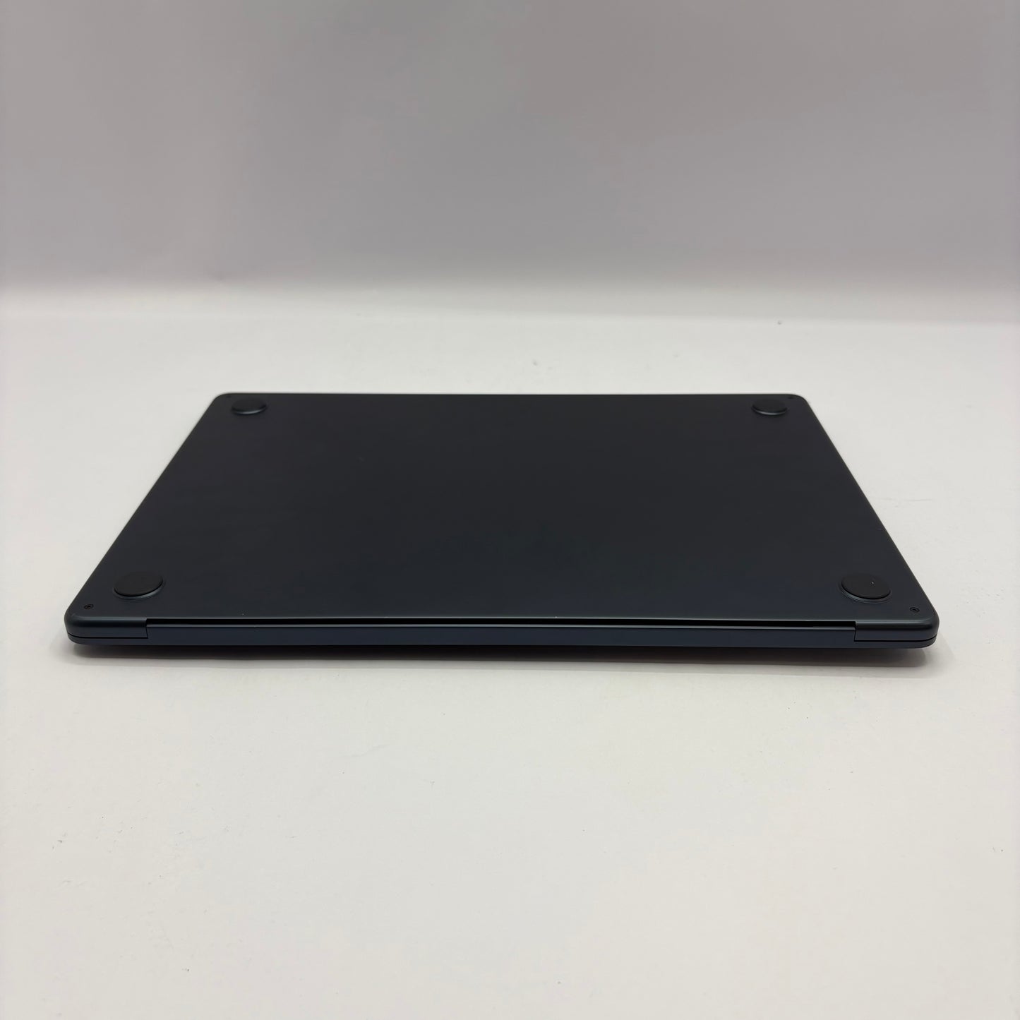 2024 Apple MacBook Air 15" M3 10C GPU 4.0GHz 8GB RAM 512GB SSD MRYV3LL/A