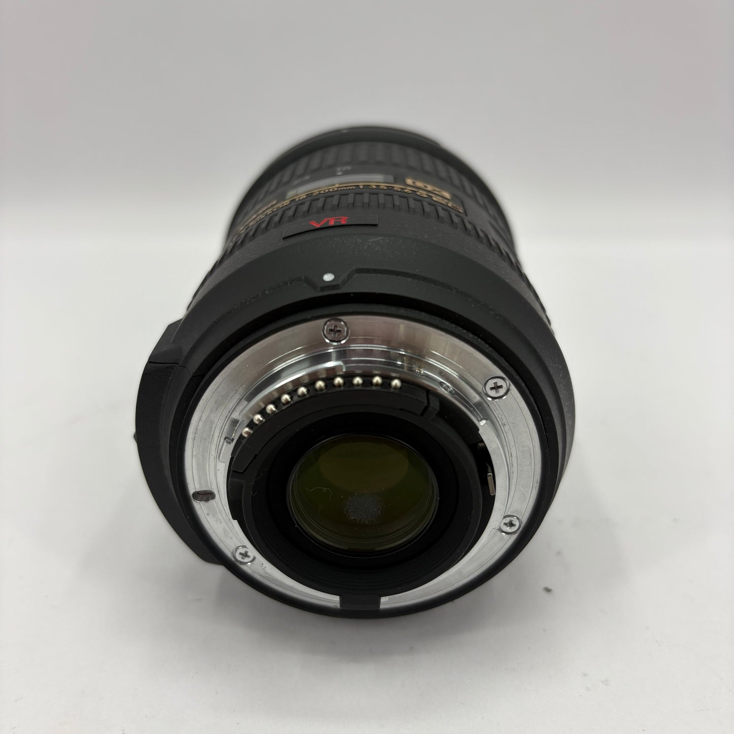 Nikon AF-S DX NIKKOR 18-200mm f/3.5-5.6G VR Auto & Manual Lens AF-S